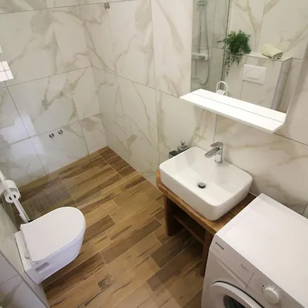 Apartment Jakomina 1 In Strandnaehe, Klimatisiert Porec